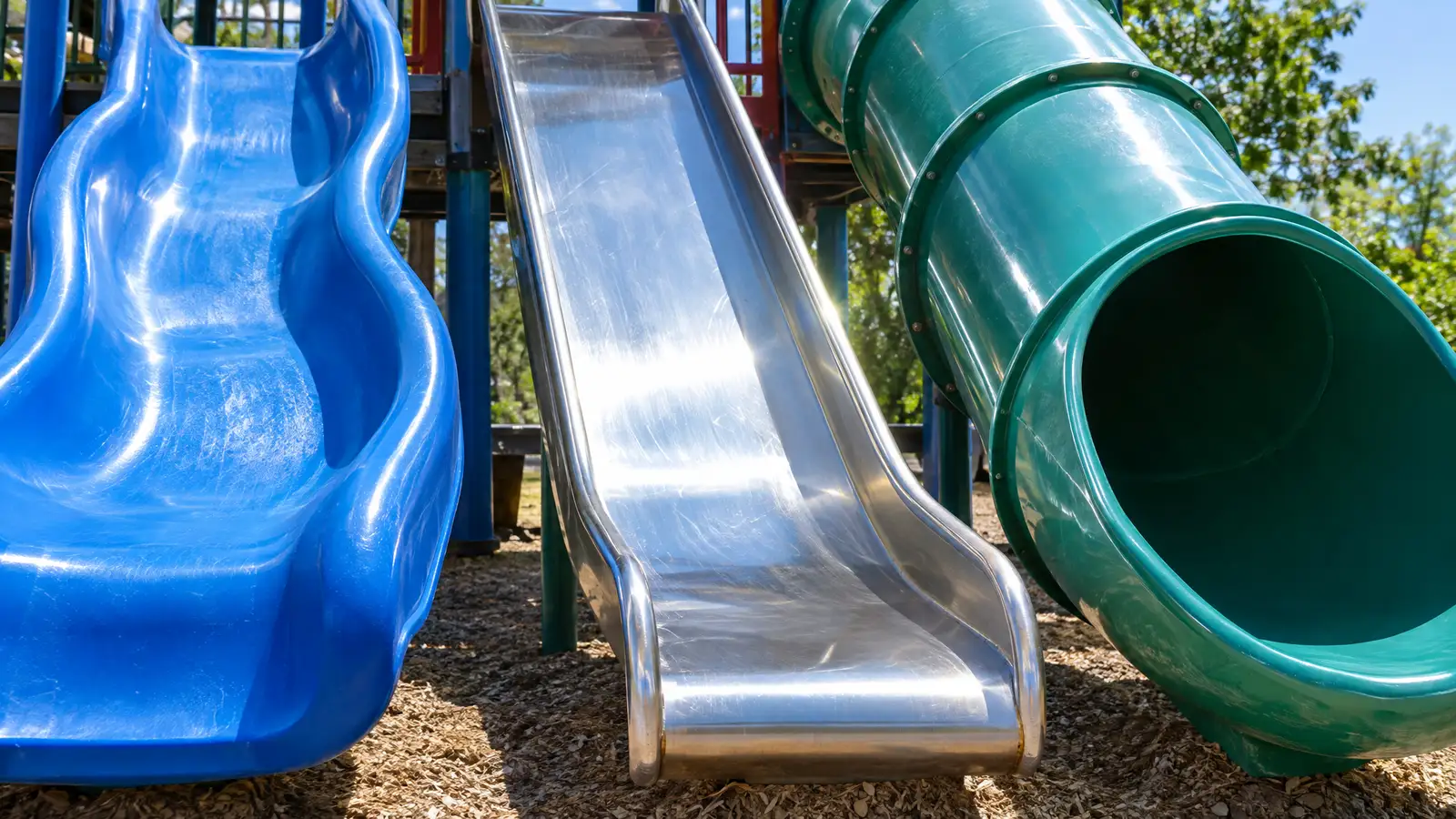 Playground Slide Materials: Plastic, Metal or Fiberglass?