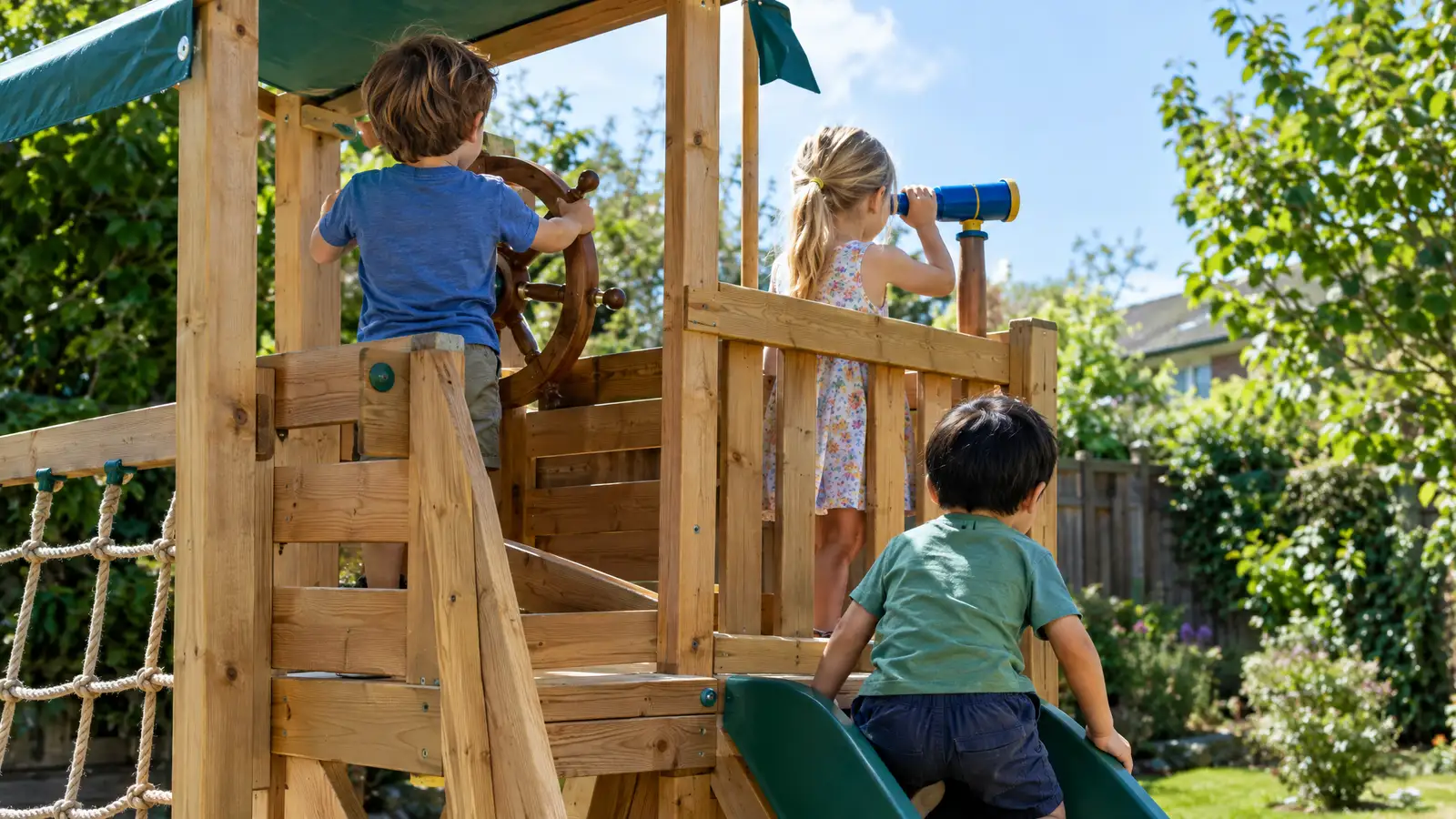 Swing Sets for Preschoolers: Features That Fit